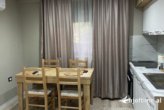 Shtepi me qera 1+1 ne Tirane - 500 Euro