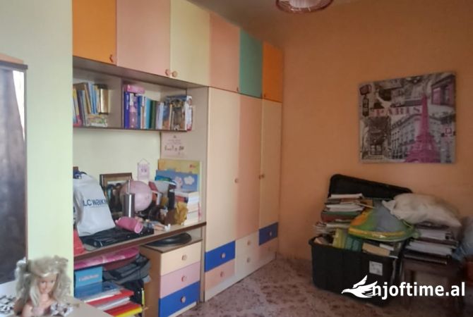 Private house for rent in Tirana 2+1, Furnished
