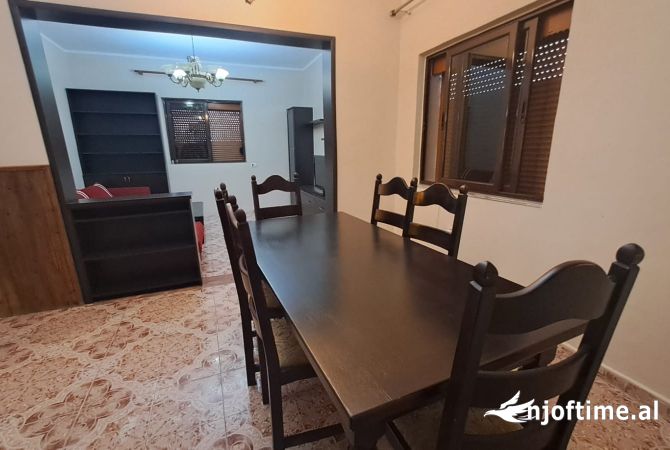 Casa in affitto 2+1 a Tirana - 400 Euro