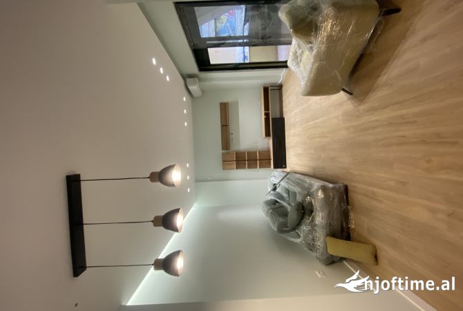 Shtepi me qera 1+1 ne Tirane - 750 Euro