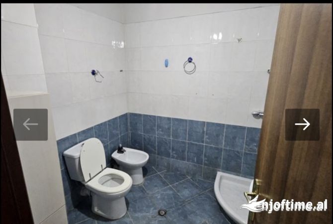 Shtepi me qera Apartament ne Tirane, 1+1, Mobilimi Pjeserisht e mobiluar, Pagesa 450  Euro.