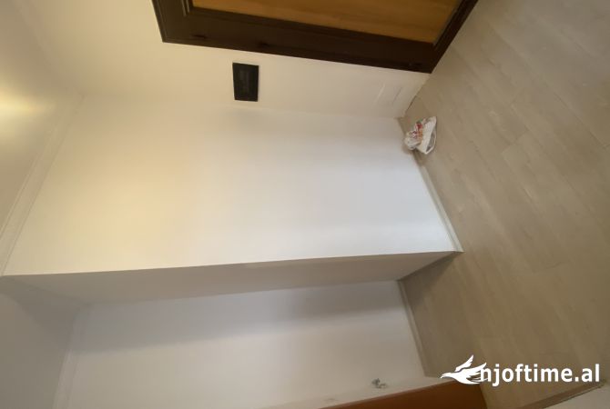 Shtepi me qera 2+1 ne Tirane - 400 Euro