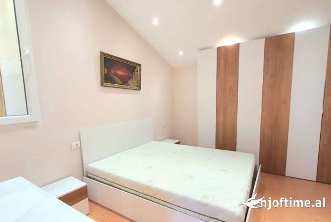 Shtepi me qera 2+1 ne Tirane - 600 Euro