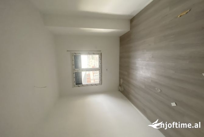 Shtepi ne shitje 2+1 ne Tirane - 218,000 Euro