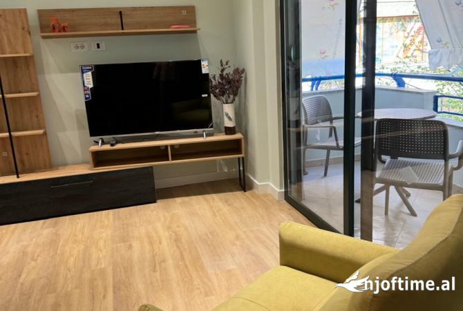 Shtepi me qera 1+1 ne Tirane - 750 Euro