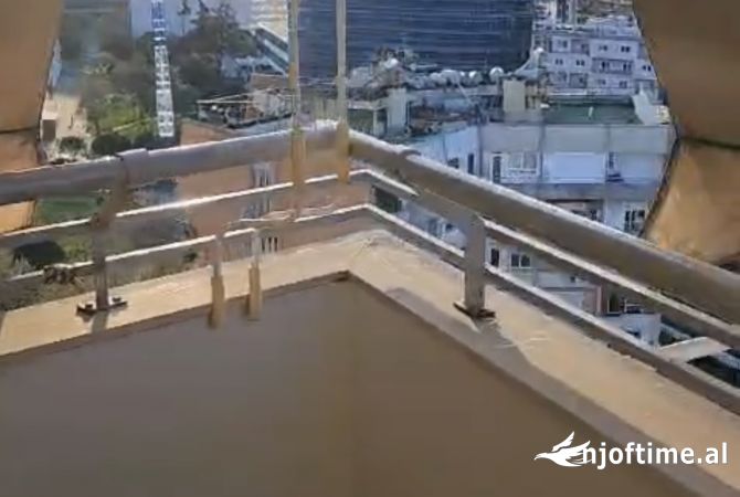 Shtepi me qera Apartament ne Tirane, 1+1, Mobilimi E mobiluar, Pagesa 550  Euro.