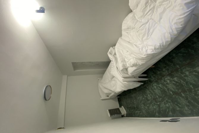 Shtepi ne shitje Apartament ne Tirane, 3+1, Mobilimi Bosh, pa mobiluar, Pagesa 140,000  Euro.