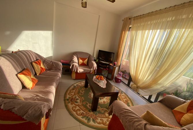 Shtepi ne shitje Apartament ne Tirane, 3+1, Mobilimi Bosh, pa mobiluar, Pagesa 140,000  Euro.