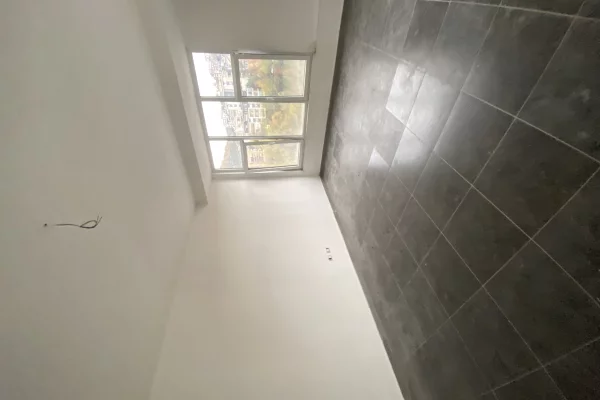 Shtepi ne shitje Apartament ne Tirane, 2+1, Mobilimi Bosh, pa mobiluar, Pagesa 238,000  Euro.