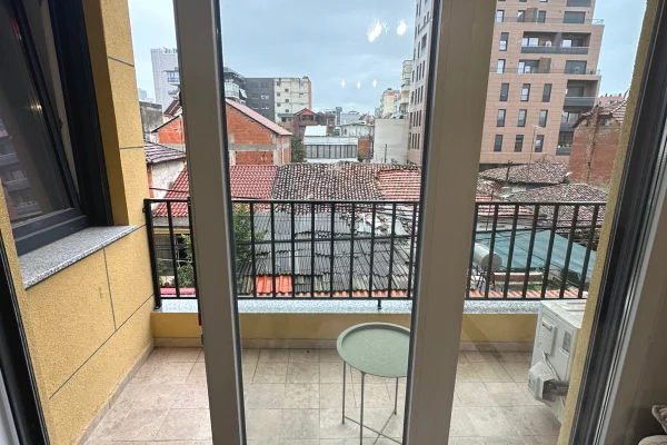 Shtepi me qera Apartament ne Tirane, 1+1, Mobilimi E mobiluar, Pagesa 700  Euro.