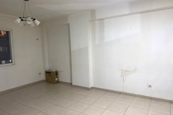 Shtepi me qera 1+1 ne Tirane - 500 Euro