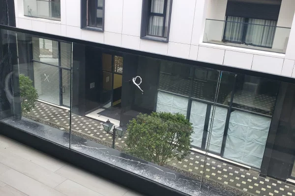 Shtepi me qera 2+1 ne Tirane - 1,200 Euro