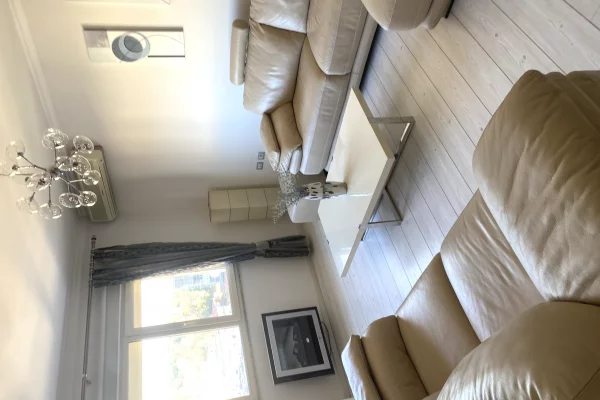 Shtepi me qera 1+1 ne Tirane - 650 Euro