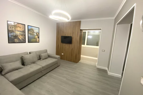 Shtepi me qera 1+1 ne Tirane - 550 Euro