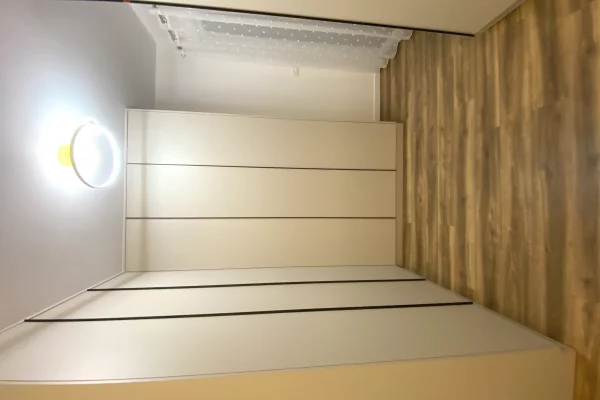 Shtepi me qera Apartament ne Tirane, 2+1, Mobilimi E mobiluar, Pagesa 900  Euro.