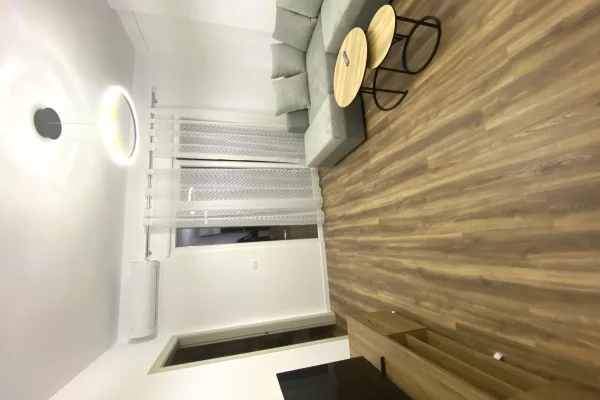 Shtepi me qera 2+1 ne Tirane - 900 Euro