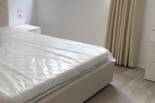 Shtepi me qera 2+1 ne Tirane - 800 Euro