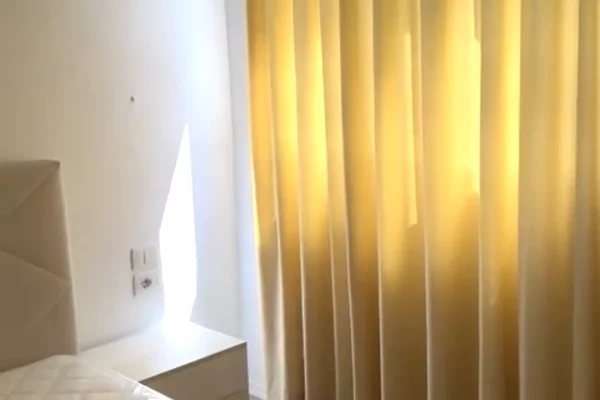 Shtepi me qera Apartament ne Tirane, 2+1, Mobilimi E mobiluar, Pagesa 800  Euro.