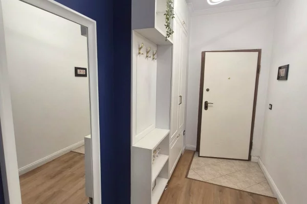 Shtepi me qera Apartament ne Tirane, 1+1, Mobilimi E mobiluar, Pagesa 500  Euro.