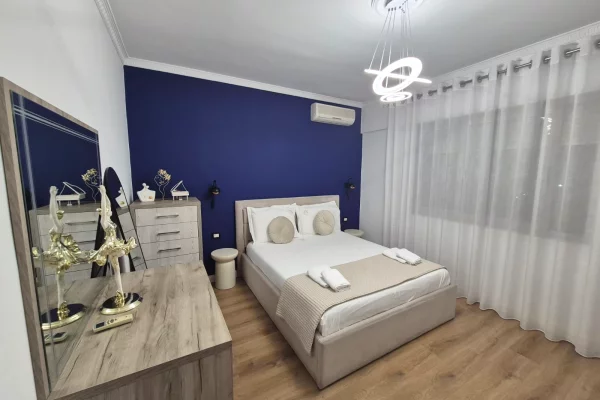 Shtepi me qera Apartament ne Tirane, 1+1, Mobilimi E mobiluar, Pagesa 500  Euro.