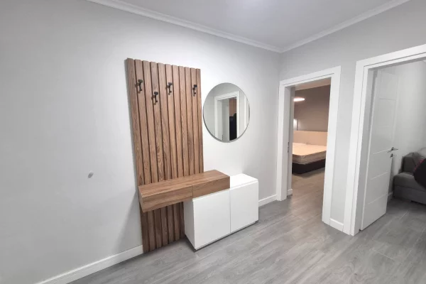 Shtepi me qera Apartament ne Tirane, 1+1, Mobilimi E mobiluar, Pagesa 550  Euro.