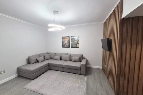 Shtepi me qera 1+1 ne Tirane - 550 Euro