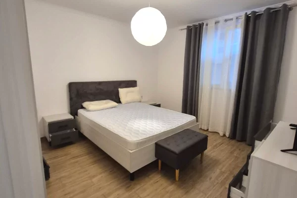 Shtepi me qera 1+1 ne Tirane - 500 Euro