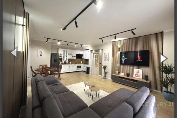 Shtepi me qera 2+1 ne Tirane - 1,500 Euro