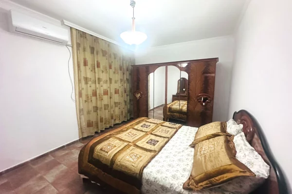 Shtepi me qera Apartament ne Tirane, 2+1, Mobilimi E mobiluar, Pagesa 600  Euro.
