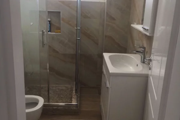 Shtepi ne shitje 1+1 ne Tirane - 145,000 Euro