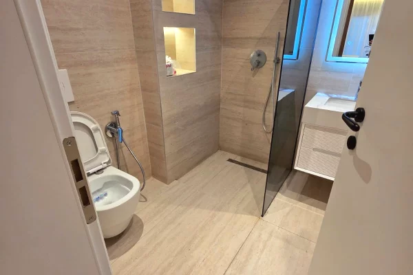 Shtepi me qera Apartament ne Tirane, Garsoniere, Mobilimi E mobiluar, Pagesa 500  Euro.