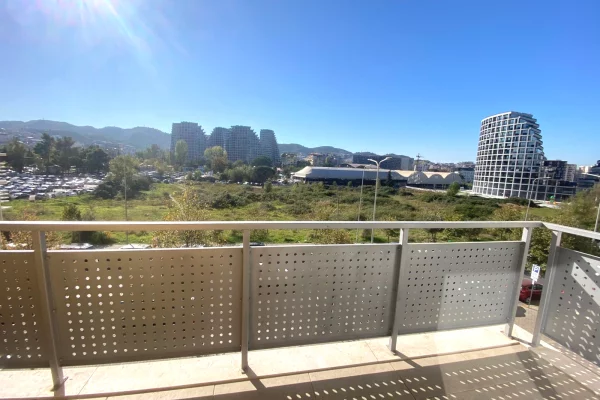 Business Property for Rent 3+1 in Tirana - 850 Euro