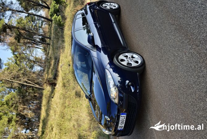Makina ne shitje ne Elbasan - 5,500 Euro