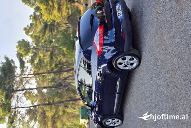 Makina ne shitje  ne Elbasan - 5,500 Euro