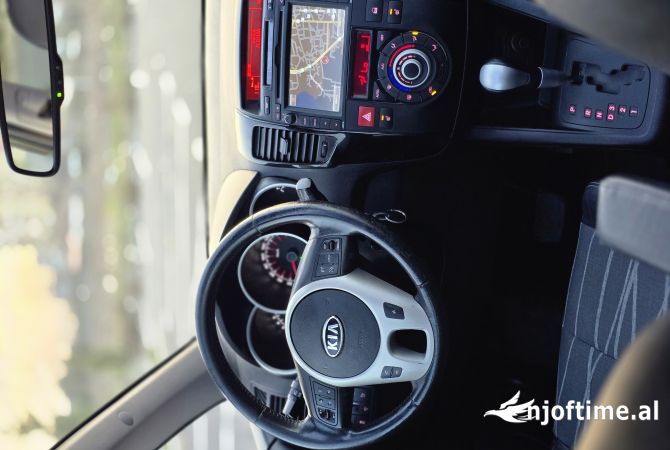 Makina ne shitje ne Elbasan, KIA, 2010 Benzine,Kambio Automatik Pagesa 5,300  Euro.