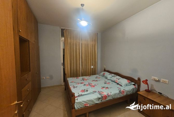 Shtepi me qera 1+1 ne Tirane - 550 Euro