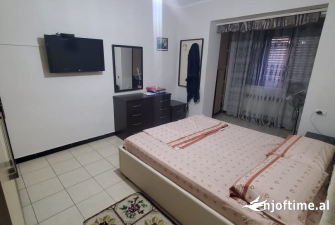 Shtepi me qera 2+1 ne Tirane - 500 Euro