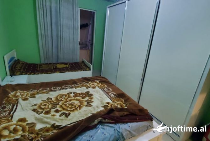 Shtepi me qera 1+1 ne Tirane - 40,000 Leke