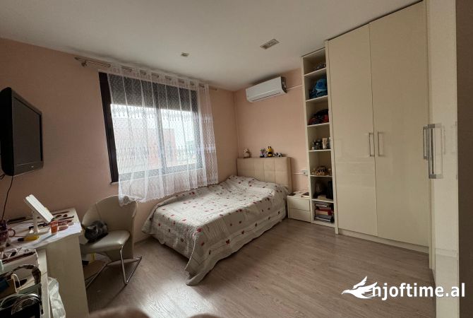 Shtepi ne shitje 3+1 ne Tirane - 248,000 Euro