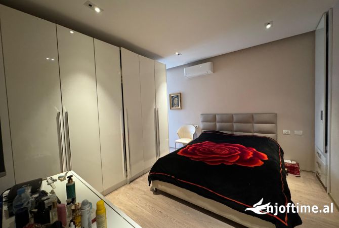 Shtepi ne shitje 3+1 ne Tirane - 248,000 Euro