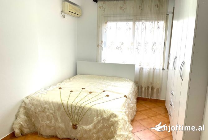 Shtepi me qera 2+1 ne Tirane - 45,000 Leke