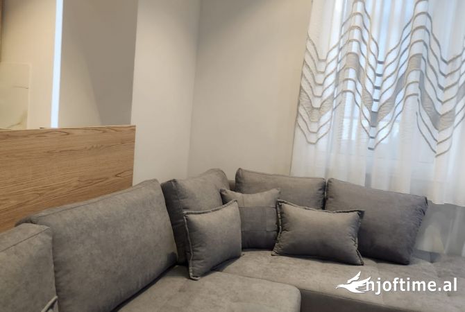 Shtepi me qera 1+1 ne Tirane - 700 Euro