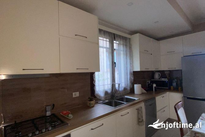 Casa in affitto 1+1 a Tirana - 350 Euro