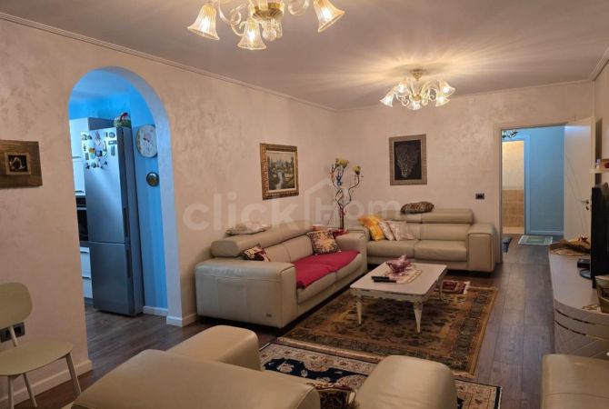 Shtepi ne shitje 2+1 ne - 165,000 Euro