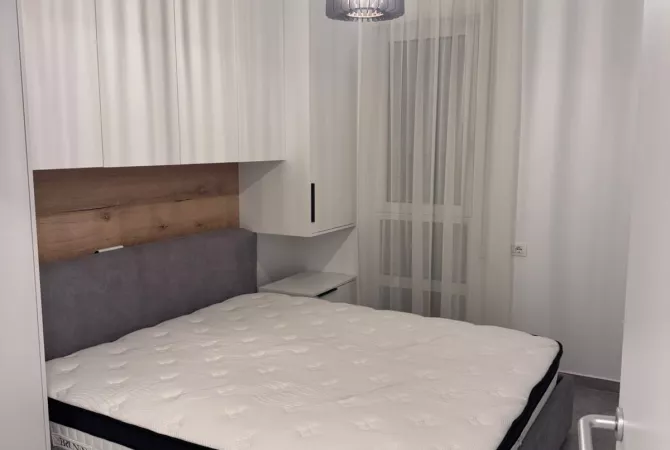 Shtepi ne shitje Apartament ne Durres, 2+1, Mobilimi E mobiluar, Pagesa 300,000  Euro.