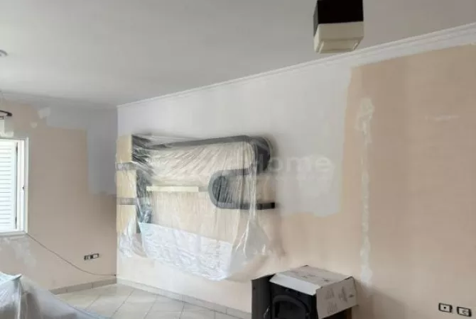 Shtepi me qera 3+1 ne Tirane - 600 Euro