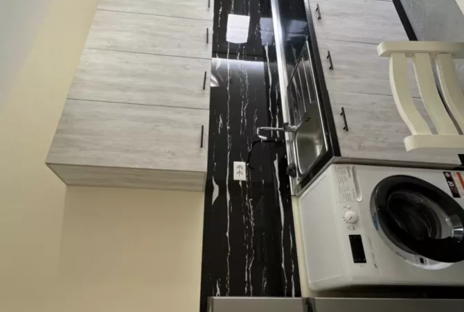 Shtepi me qera Apartament ne Tirane, 1+1, Mobilimi E mobiluar, Pagesa 40,000  Leke.