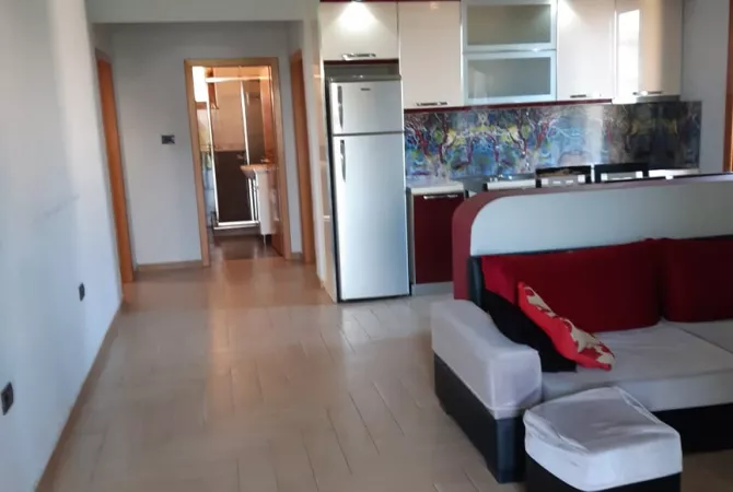 Shtepi me qera Apartament ne Tirane, 2+1, Mobilimi E mobiluar, Pagesa 400  Euro.