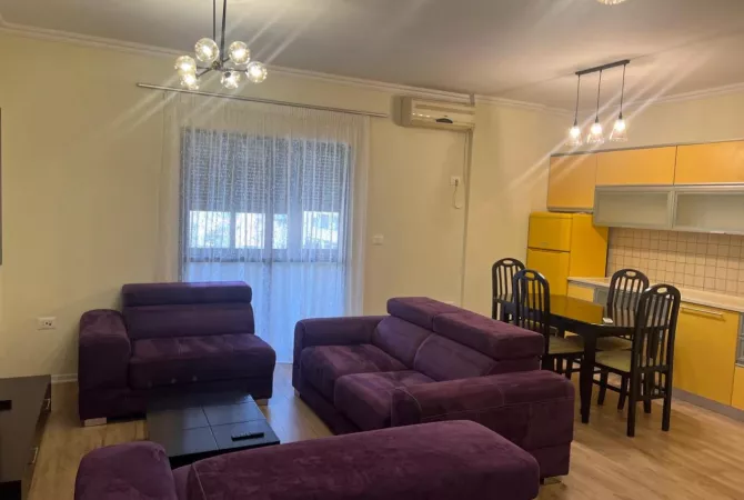 Shtepi me qera 1+1 ne Tirane - 600 Euro