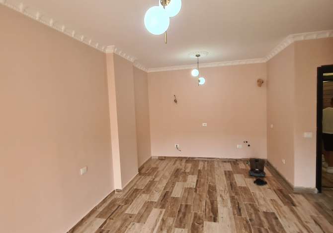 Apartment for rent in Tirana 2+1, Emty